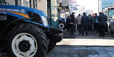 Başkan Senger'in Çalışmaları Takdir Topluyor: Kars’ta Traktör Galerilerine Sıkı Denetim