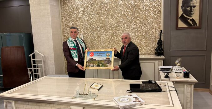 KARS DERNEKLER FEDERASYONU BAŞKANI NURİ DENİZ, ÇETİN NAZİK İLE GÖRÜŞTÜ