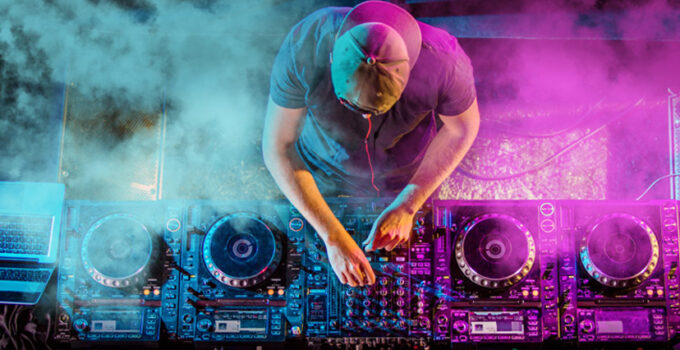 Yeni Samsung ve Xiaomi Modelleri İçin Android 10 Kernel Kodları Yayınlandı